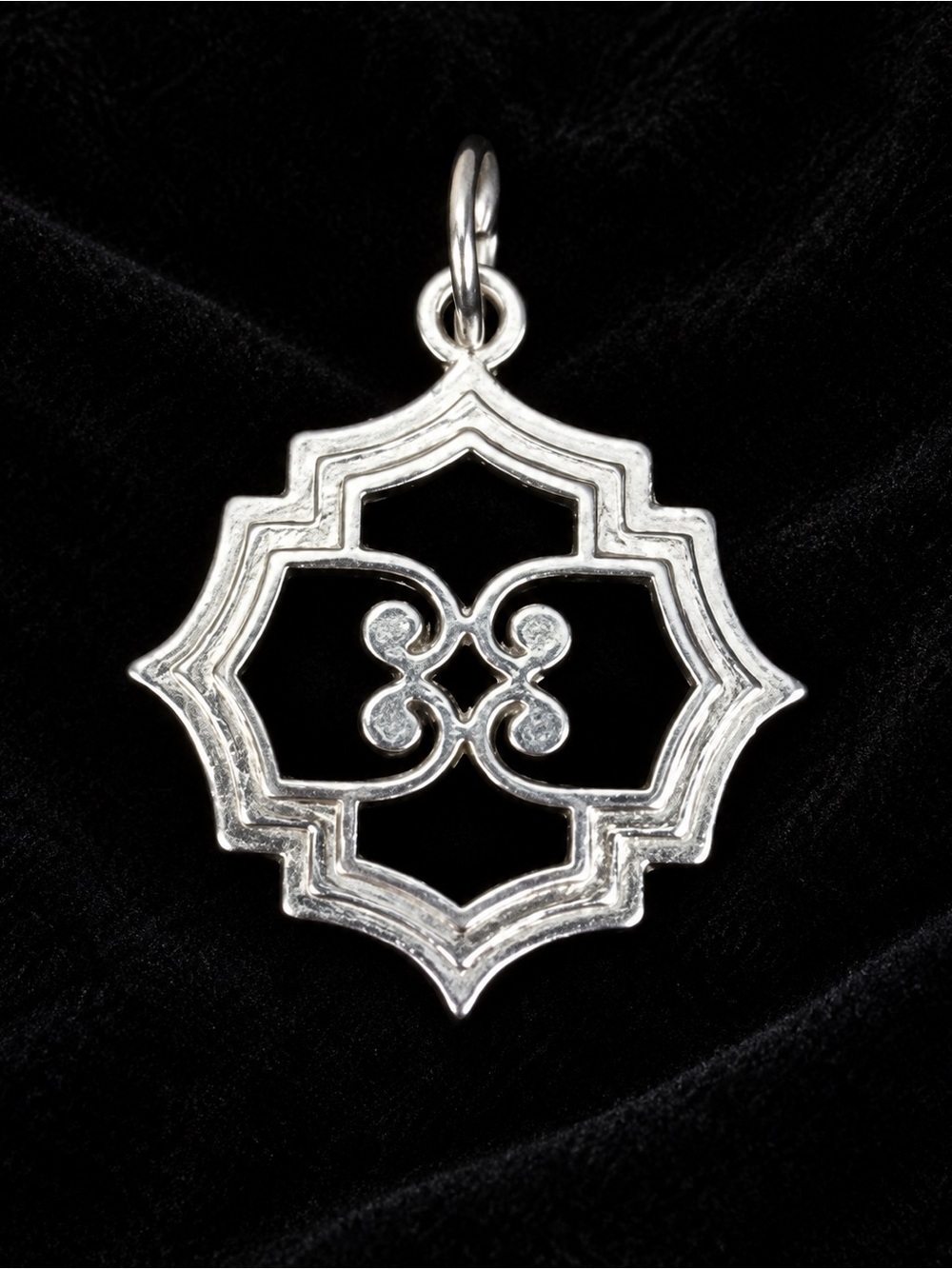Vintage Silver Tone Geometric Openwork Scroll Pendant Charm
